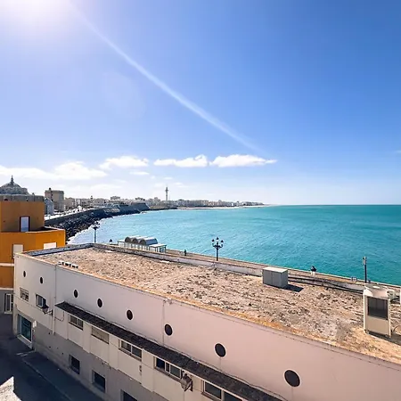 Balcon Al Mar Con Ascensor Grupo Ac Gestion * Cádiz